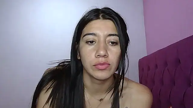 Snapshot of Madow_Lu chatting on 10.27.25 Madow Lu online show from 10.27.25