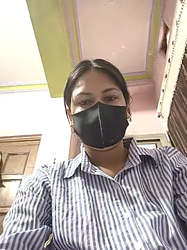 Snapshot of sanu_07 chatting on 04.18.26 sanu 07 online show from 04.18.26