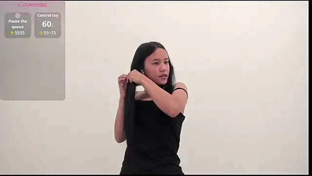 Snapshot of soska26 chatting on 09.29.25 soska26 online show from 09.29.25