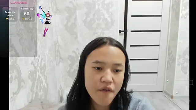 Snapshot of soska26 chatting on 10.30.25 soska26 online show from 10.30.25