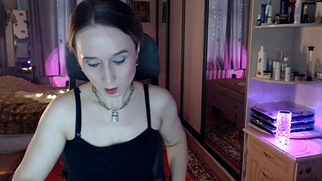 ClassyInna online show from 11.01.25