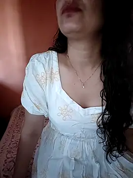 Snapshot of CUTE-PX chatting on 09.22.25 CUTE-PX online show from 09.22.25