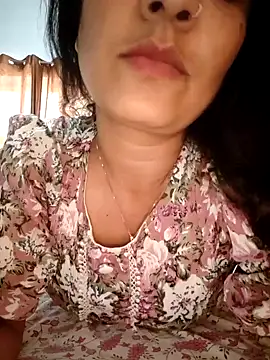 Snapshot of CUTE-PX chatting on 10.28.25 CUTE-PX online show from 10.28.25