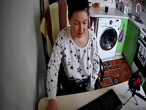 Snapshot of Adda1205 chatting on 04.13.26 Adda1205 online show from 04.13.26