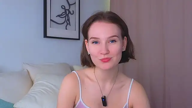 QueenieHathaway online show from 10.22.25