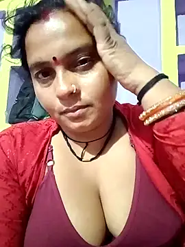 Snapshot of Hot_komal1 chatting on 04.24.26 Hot komal1 online show from 04.24.26