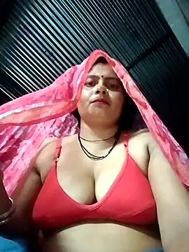 Snapshot of Hot_komal1 chatting on 05.25.26 Hot komal1 online show from 05.25.26
