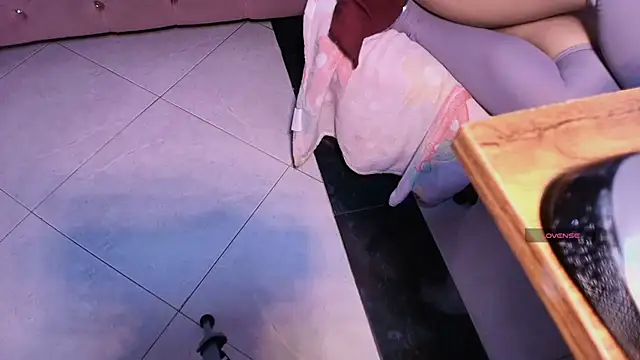 Terraelowen online show from 11.06.25