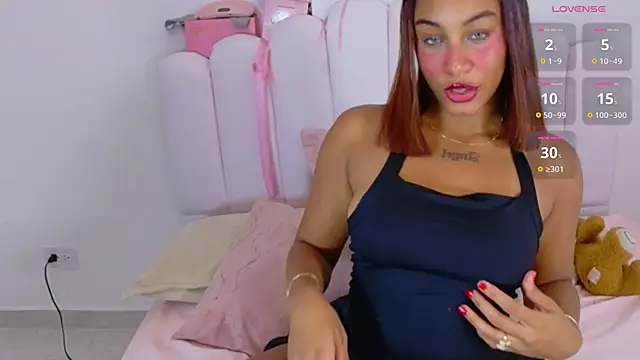 Sofia Stanley online show from 03.25.26