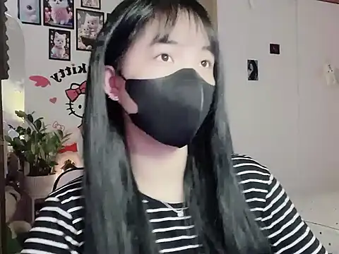 keelinnn19 online show from 11.25.25