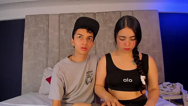 NickandAbby  online show from 03.31.26