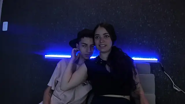 Snapshot of NickandAbby_ chatting on 05.25.26 NickandAbby online show from 05.25.26