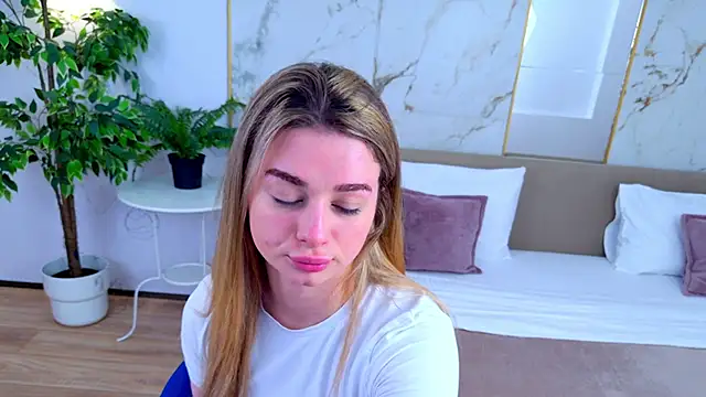 SweetyLicky online show from 03.29.26