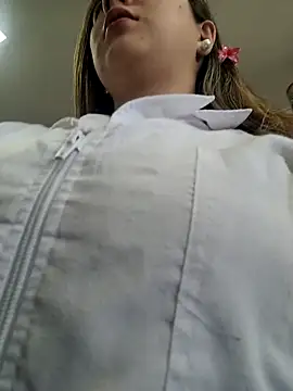 Snapshot of Sophie_del_Castillo chatting on 09.21.25 Sophie del Castillo online show from 09.21.25