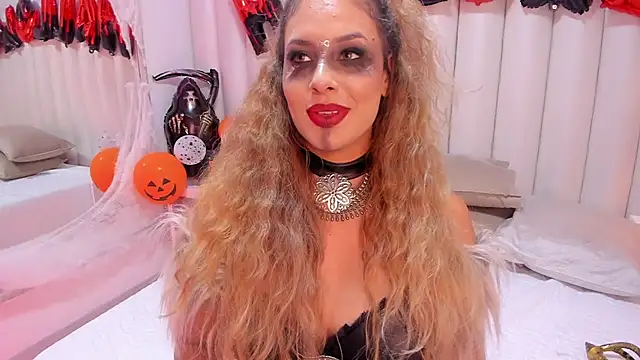 CataRicci online show from 10.31.25