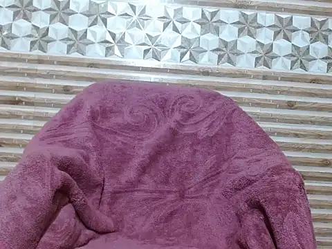 Snapshot of dimpyi chatting on 01.12.26 dimpyi online show from 01.12.26