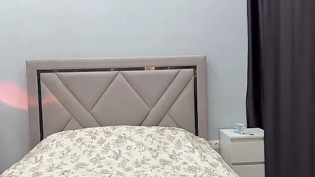 Wow Akemi online show from 11.18.25