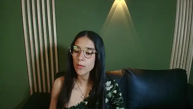 DanielaMonroe online show from 11.11.25