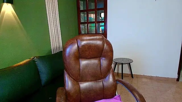 DanielaMonroe online show from 11.17.25