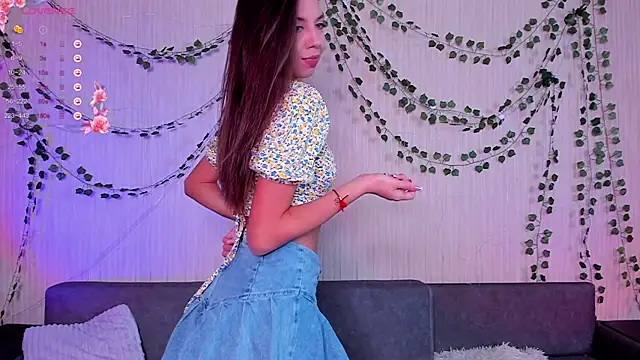 JenniferDavies online show from 10.29.25