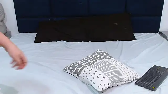 Abby-campbel online show from 11.11.25