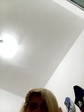 Snapshot of flavinhasensual chatting on 05.16.26 flavinhasensual online show from 05.16.26