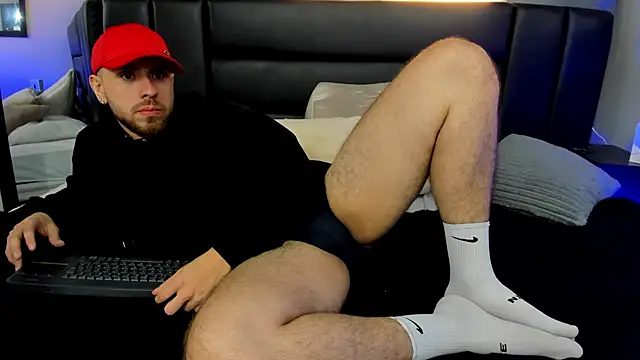 Maximo Wolff online show from 09.18.25