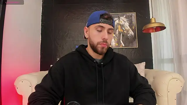 Maximo Wolff online show from 10.14.25