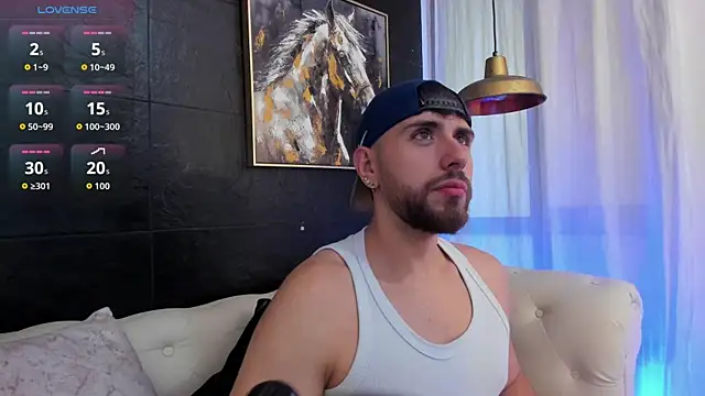 Maximo Wolff online show from 10.18.25