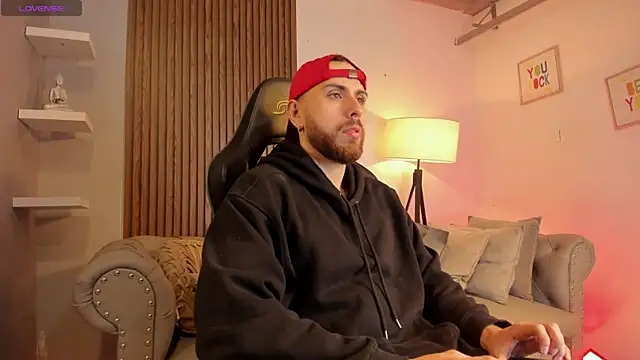 Maximo Wolff online show from 01.11.26