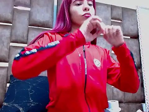 Alexahotz online show from 10.08.25