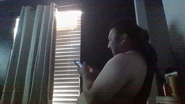Snapshot of raredick chatting on 05.17.26 raredick online show from 05.17.26