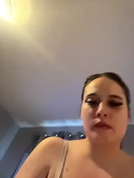 LollyLove  online show from 02.15.26