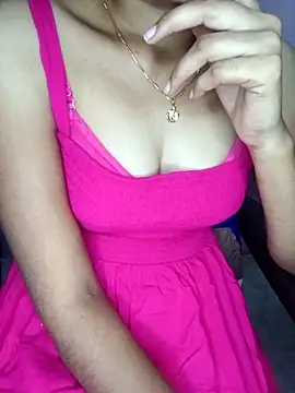 Nidhi lovely online show from 11.25.25