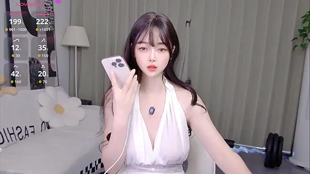 Snapshot of uikyy1 chatting on 04.26.26 uikyy1 online show from 04.26.26