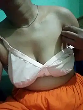 Maria Mahi online show from 12.20.25