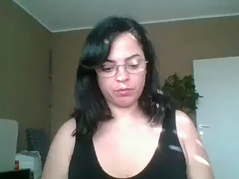 ITALIANASISIXX online show from 04.16.26