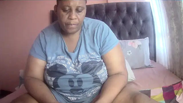 HUGEASSXXXXX online show from 02.03.26