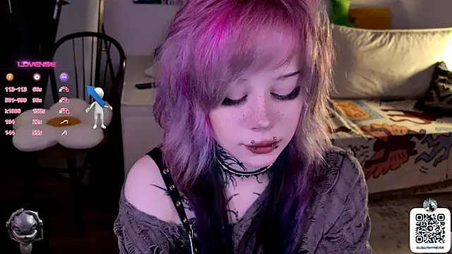 Lollyshy online show from 10.10.25