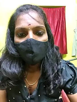 Snapshot of Honey_rosetamil chatting on 11.08.25 Honey rosetamil online show from 11.08.25