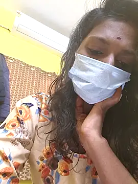 Snapshot of Honey_rosetamil chatting on 11.20.25 Honey rosetamil online show from 11.20.25