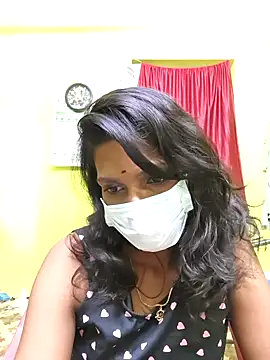 Snapshot of Honey_rosetamil chatting on 11.22.25 Honey rosetamil online show from 11.22.25