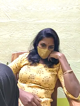 Snapshot of Honey_rosetamil chatting on 12.22.25 Honey rosetamil online show from 12.22.25