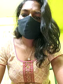 Snapshot of Honey_rosetamil chatting on 02.12.26 Honey rosetamil online show from 02.12.26