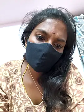 Snapshot of Honey_rosetamil chatting on 02.13.26 Honey rosetamil online show from 02.13.26