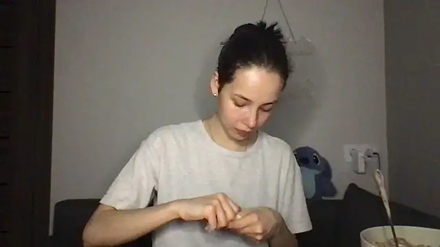 Snapshot of Yuna5343 chatting on 02.23.26 Yuna5343 online show from 02.23.26