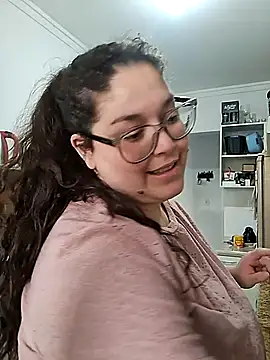 Snapshot of valkiriabbw chatting on 09.15.25 valkiriabbw online show from 09.15.25