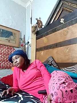 Juicy Candy-Reloaded online show from 12.18.25