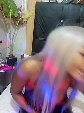 Juicy Candy-Reloaded online show from 04.16.26