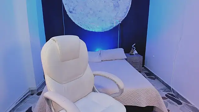 ShaniaDaniels online show from 09.18.25